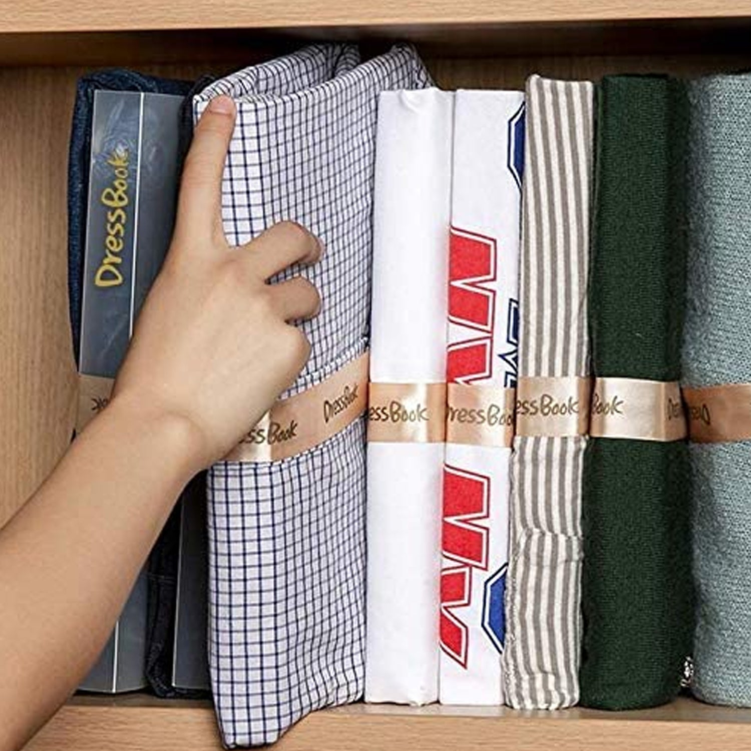 4026A DressBook Foldable Clothes T-Shirt Closet Organizer FOLDING BOARD CLOTHES FOLDER STORAGE ORGANIZER ( 10 PCS ) DeoDap 4026A DressBook Foldable Clothes T-Shirt Closet Organizer FOLDING BOARD CLOTHES FOLDER STORAGE ORGANIZER ( 10 PCS ) DeoDap